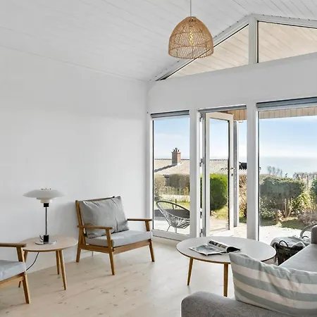 4 Bedroom Gorgeous In 펜션